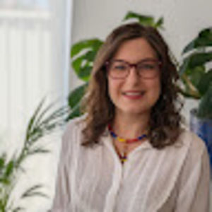 Meet your Posher, Isabel